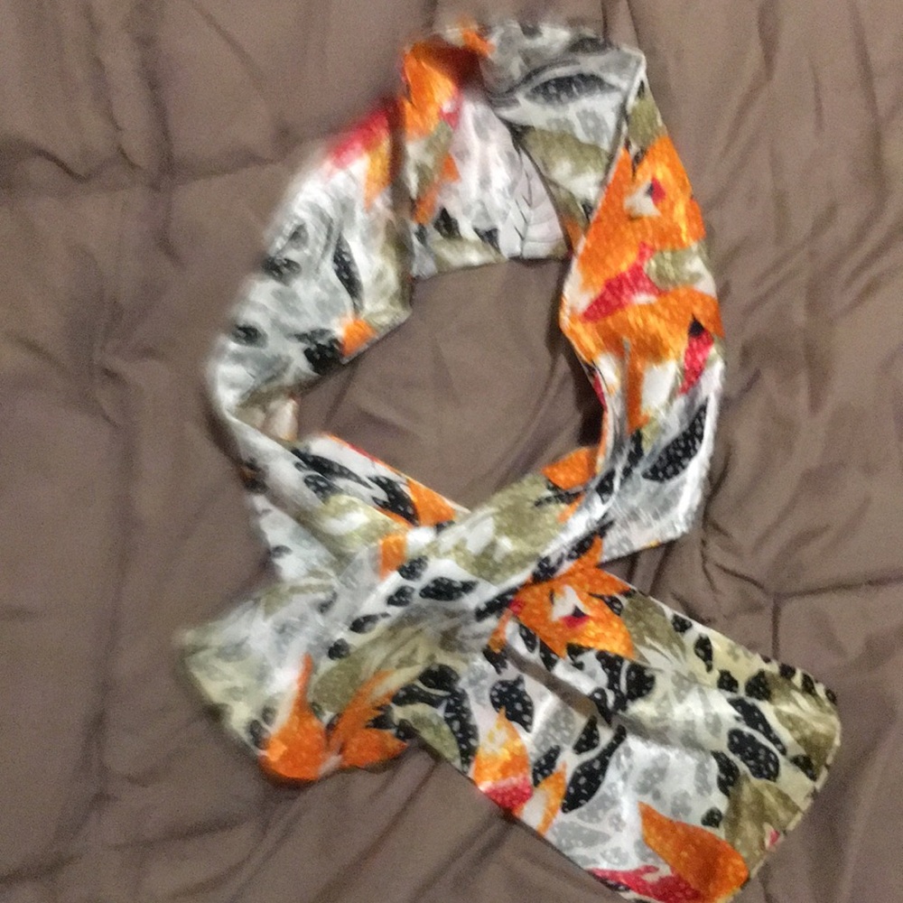 Vintage Scarf Floral Design
